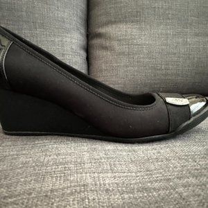 Anne Klein Sport Tatum Wedge Pump size 9 in Black